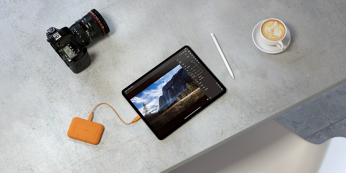 LaCie: Works with iPad