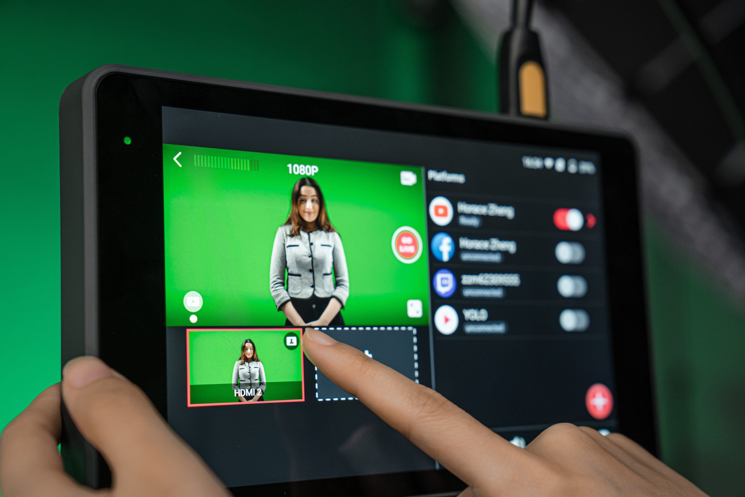 The Easiest Chroma Key Built-In – YoloBox Pro Update Highlights August, 2021