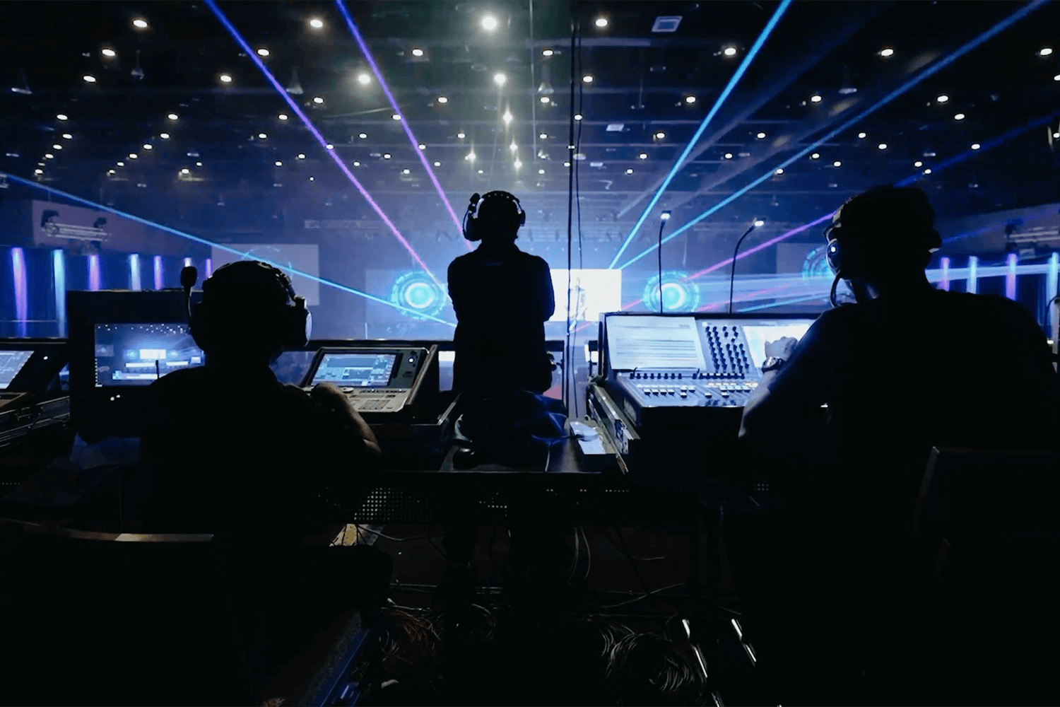 NewTek Highlights Tricaster 1 Pro and PTZ 3 Camera